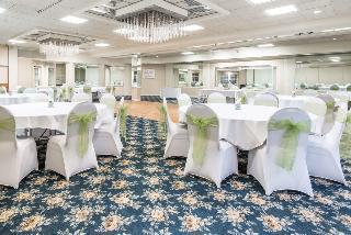 Days Inn Чикопи Экстерьер фото